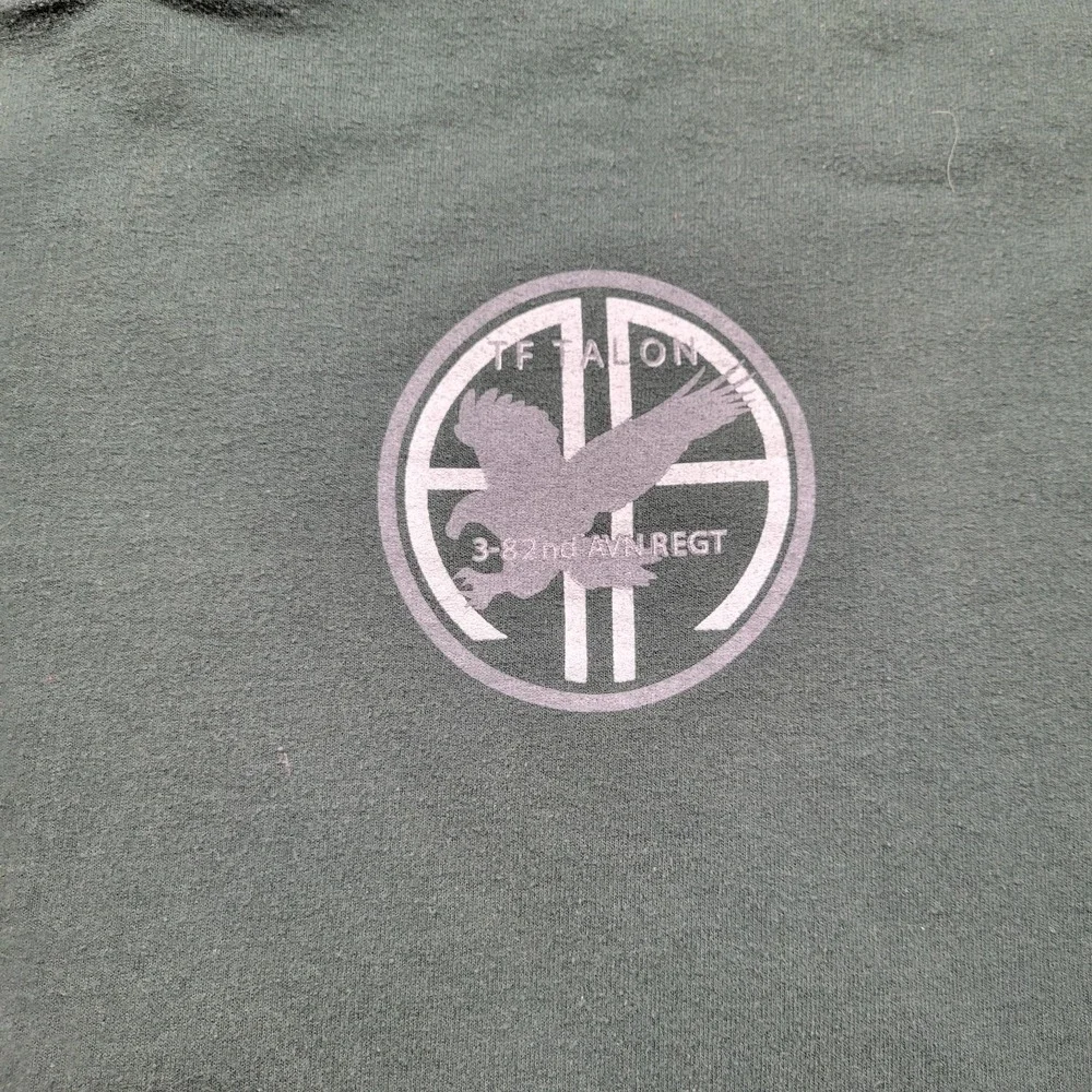 Gildan Heavy dark green Dark Horse hoodie size XL